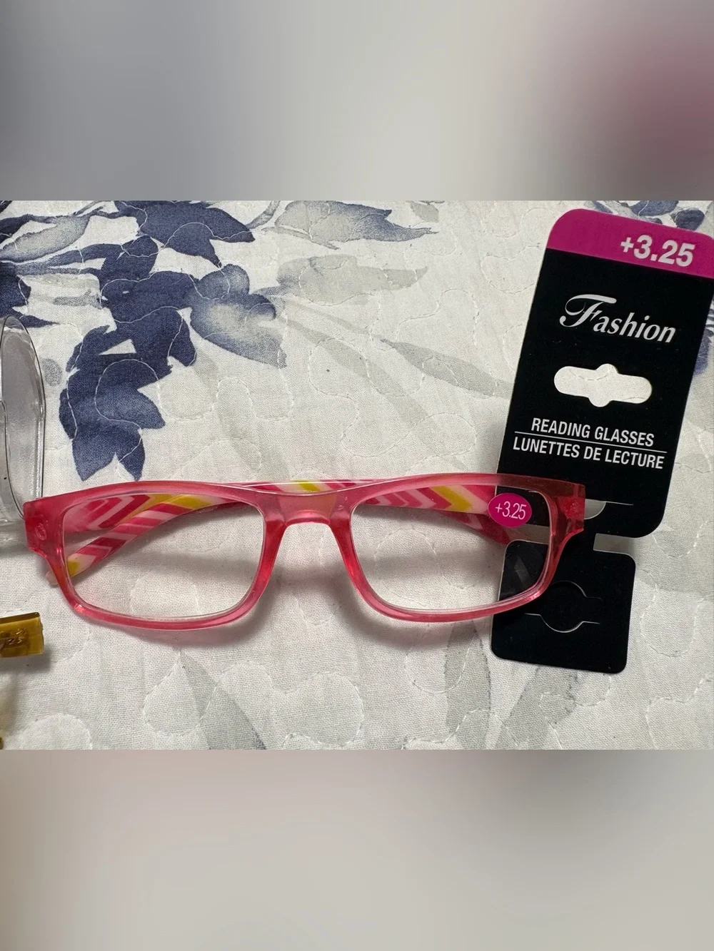 Joan Rivers Amber Reading Glasses & Pink Fashion Readers  (2)